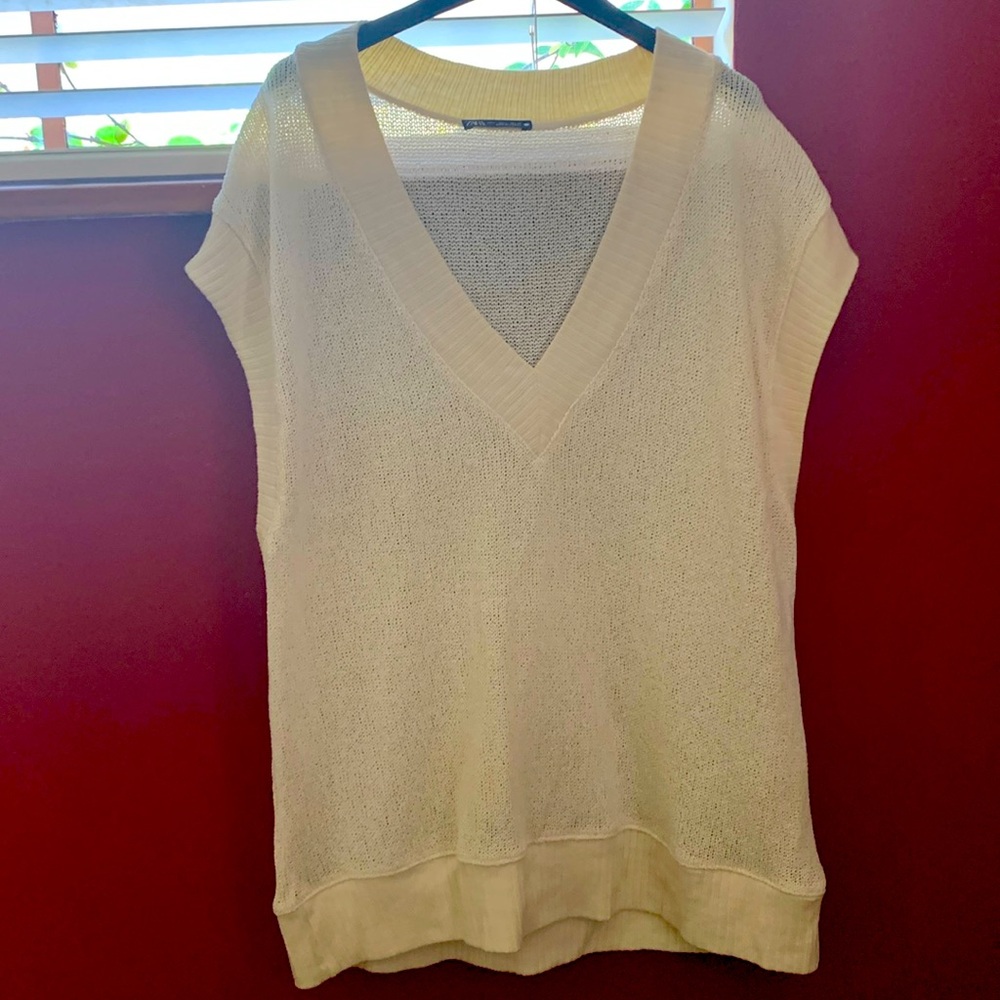 Zara White and Cream Wool Knit Vest